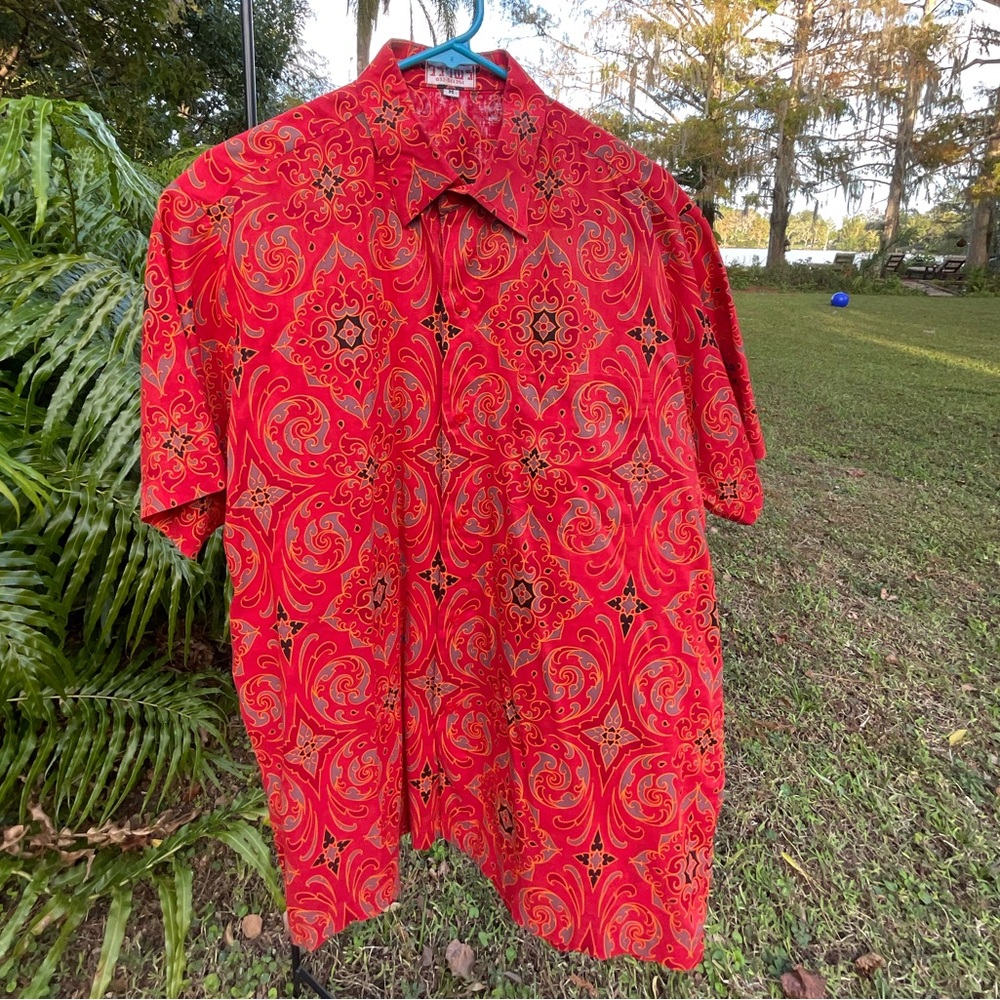 Red Paisley Button Up Medium